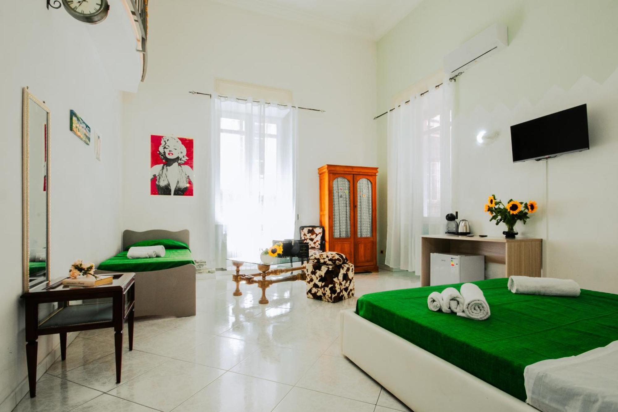 Napoli Centro, Dm Suites Exterior foto